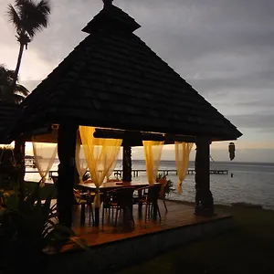 https://villa-poerani-moorea.frenchpolynesia-hotels.com